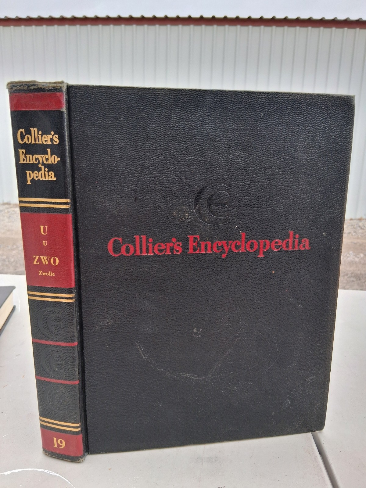1957 Collier’s Encyclopedia Volume 1 – 20 Complete Set, See Photos