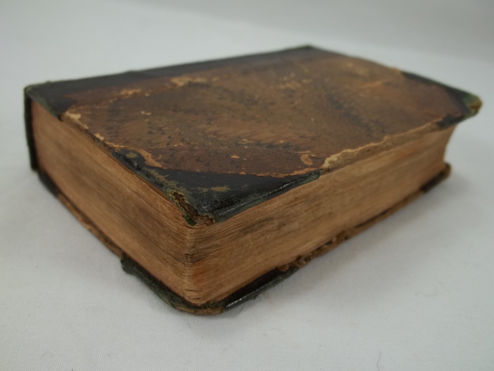 Bogatzy Golden Treasury For the Children of God 1799 Mini 431 Pages 4.24″ x 2.75