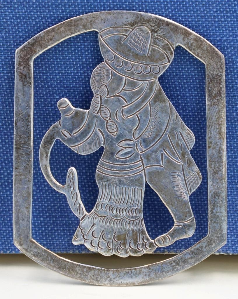 VINTAGE STERLING SILVER BOOKMARK – MAN DANCING IN OMBRERO – MEXICO – 5 cm [21]