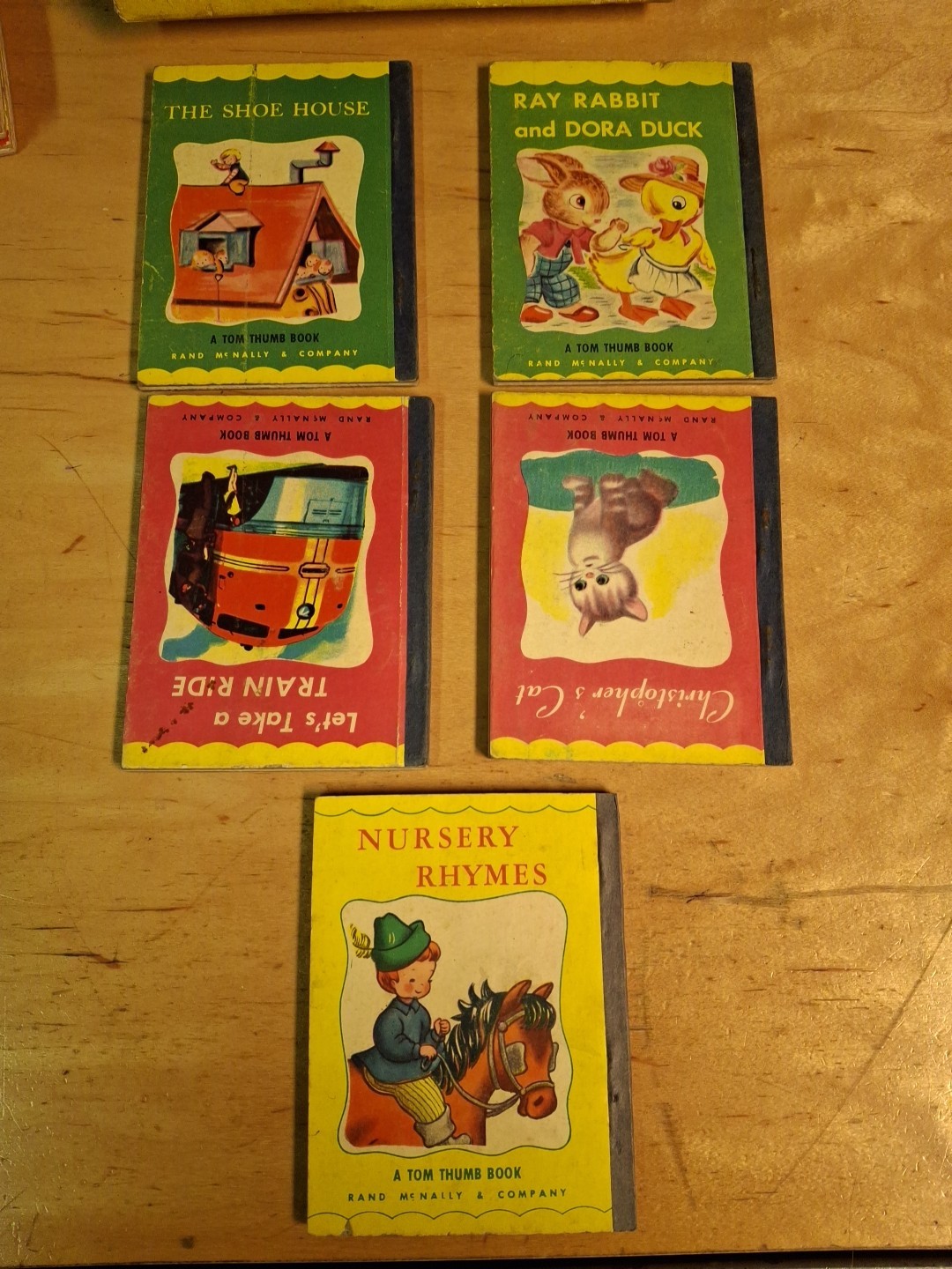 ANTQ Tom Thumb Books Rand McNally Lot 1943 1949 Nursery Rhymes Linen Dog Hankies
