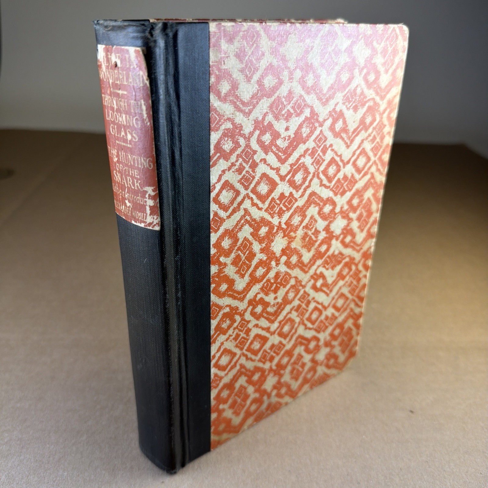 Lewis Carroll Alice in Wonderland Looking-Glass Snark 1925 HC Tenniel