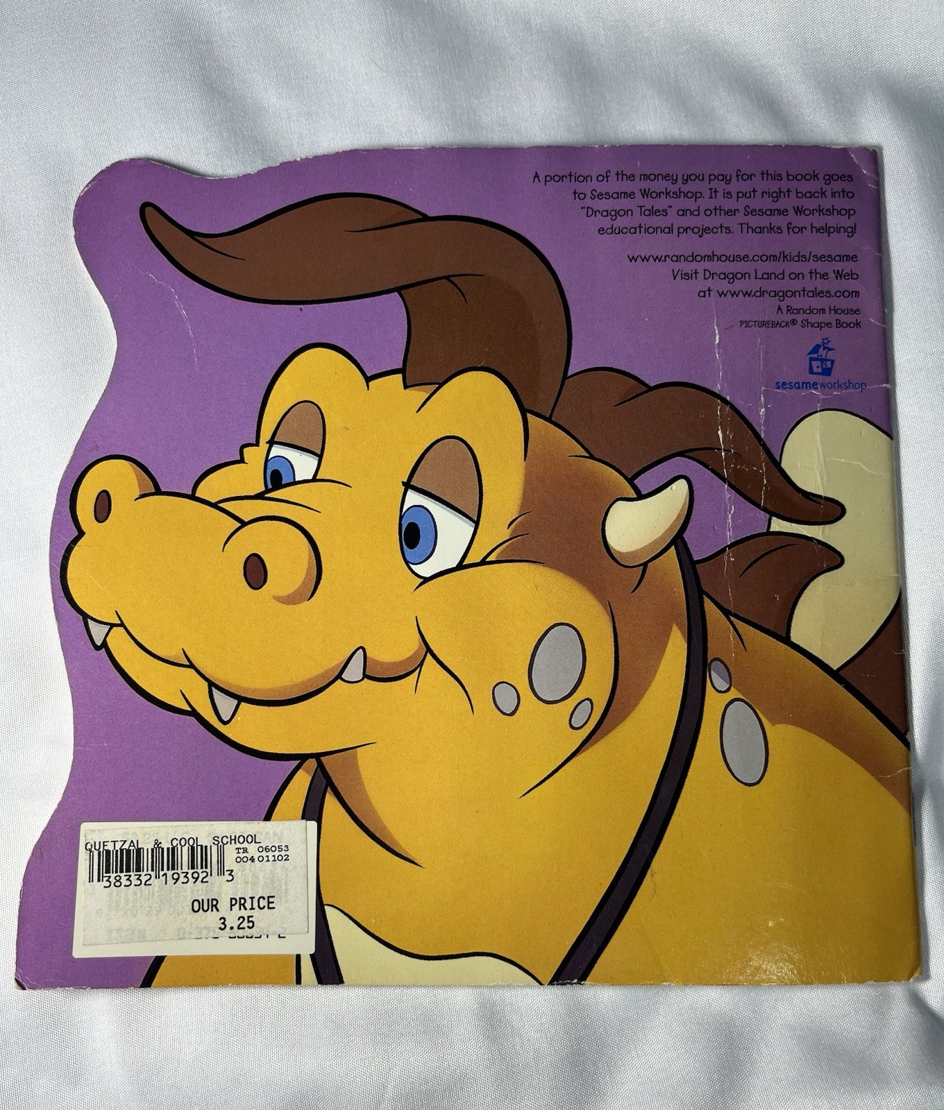 Vintage 2000 Dragon Tales Quetzal & the Cool School Paperback Book Kids