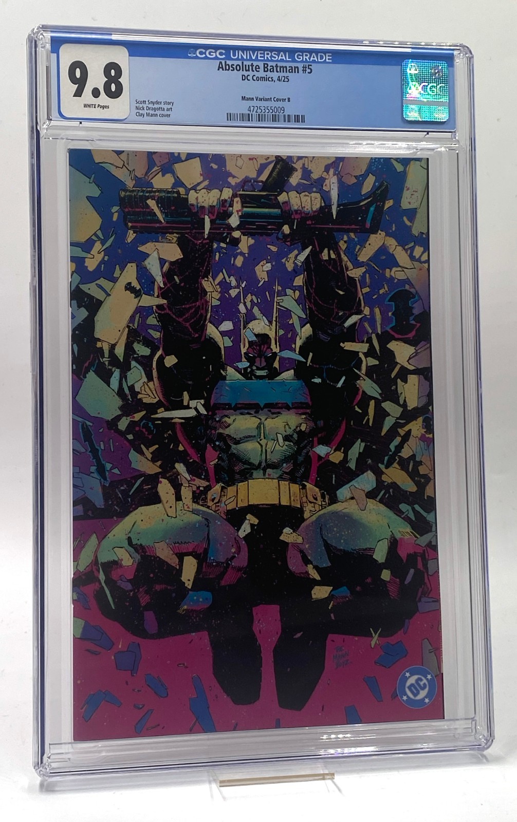 Absolute Batman #5 – Mann 1:50 incentive virgin variant – CGC 9.8