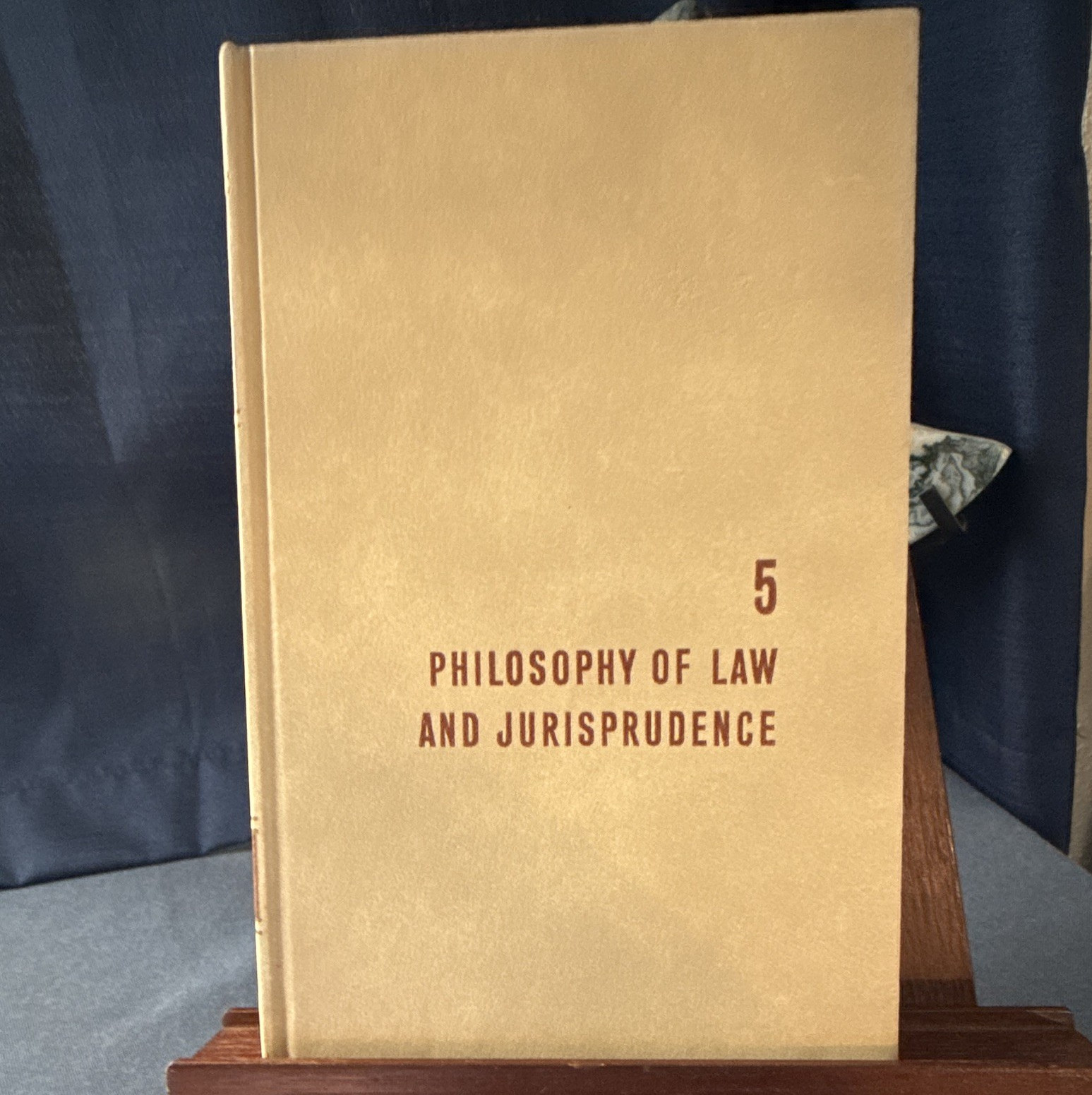 Encyclopaedia Britannica Philosophy of Law & Jurisprudence Vol 5 HC 1961