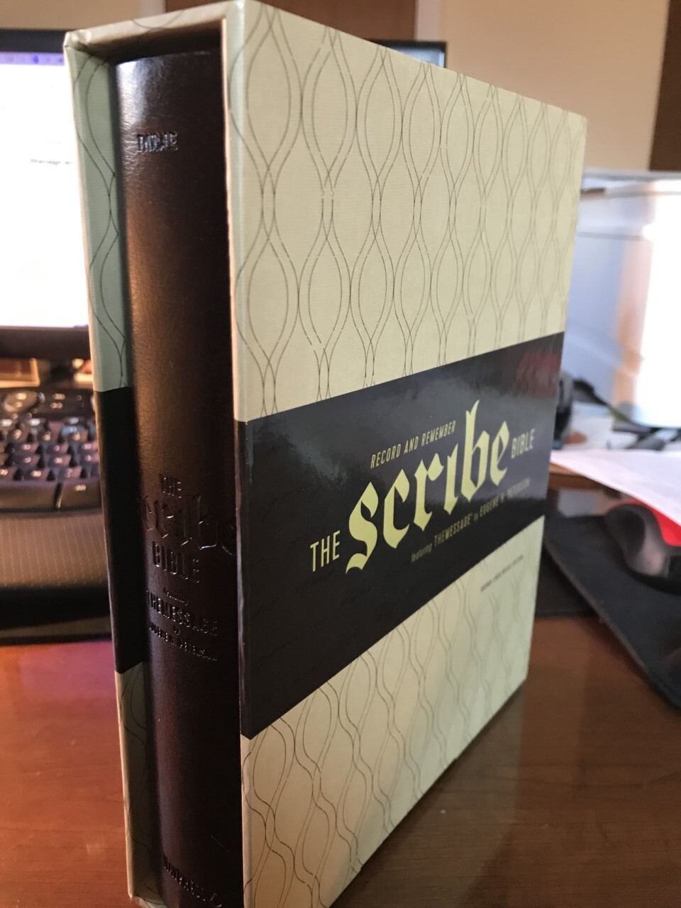 The Message Scribe Bible Eugene W. Peterson Brown Linen Weave Beautiful Edition