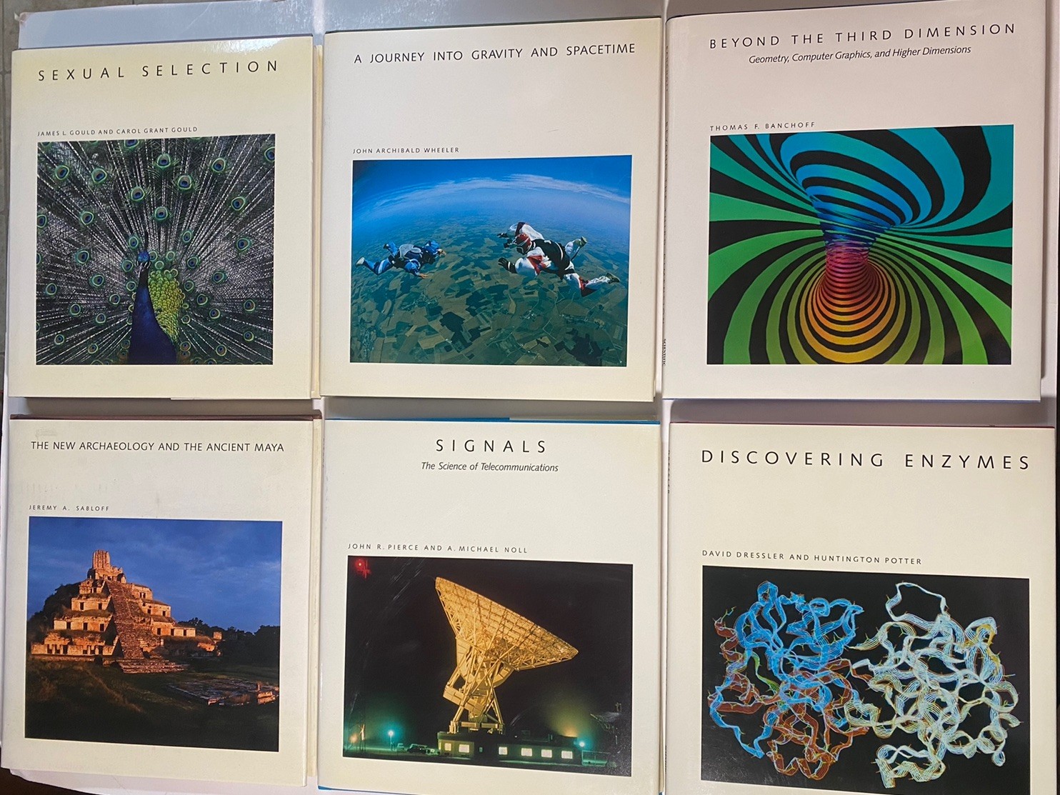 SCIENTIFIC AMERICAN LIBRARY Series Hard Cover Books With Dust Jackets Lot of 59