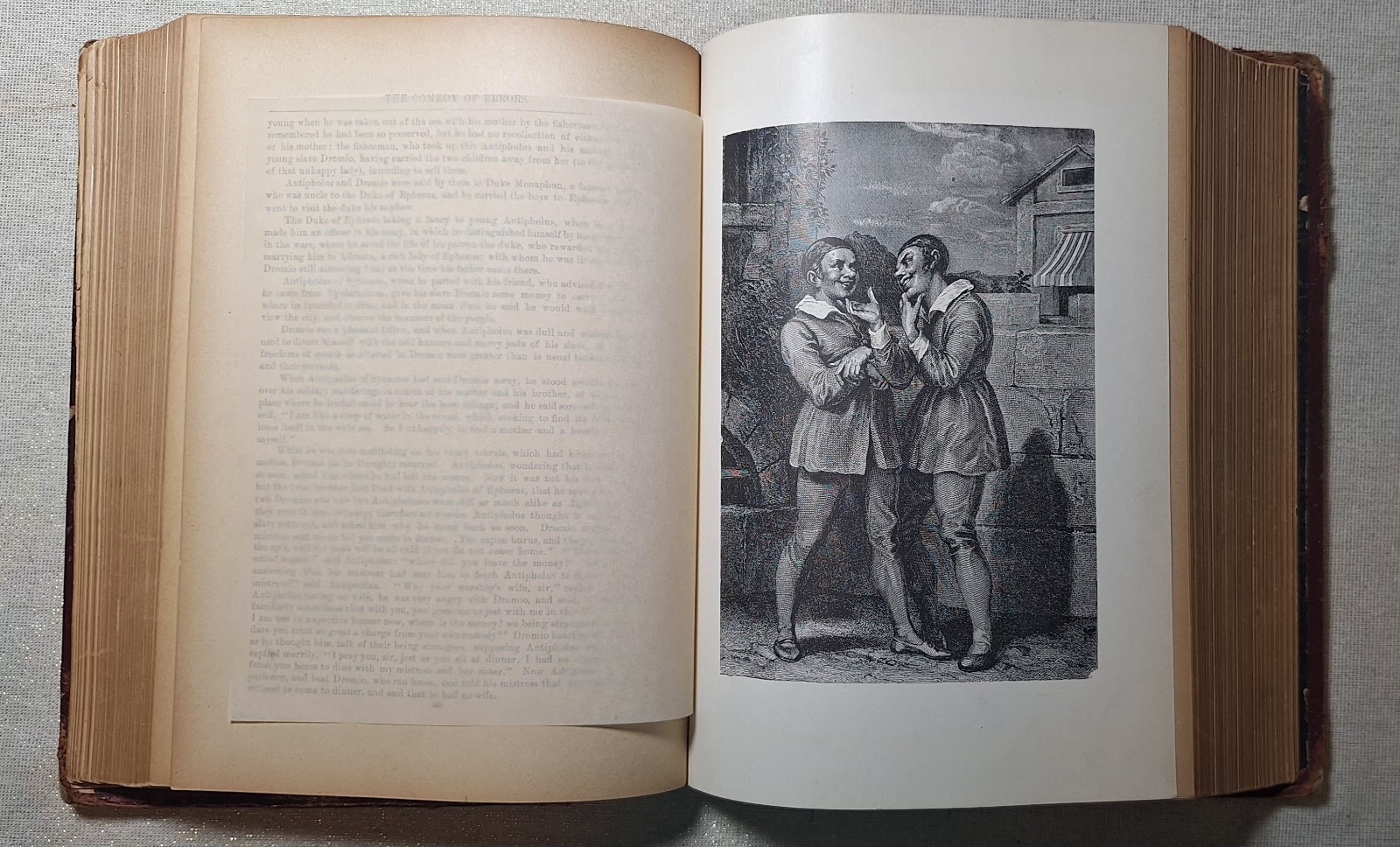 Antique Shakespeare Art Edition 1889 Decorative Debossed Gold Gilt Cover, Edges