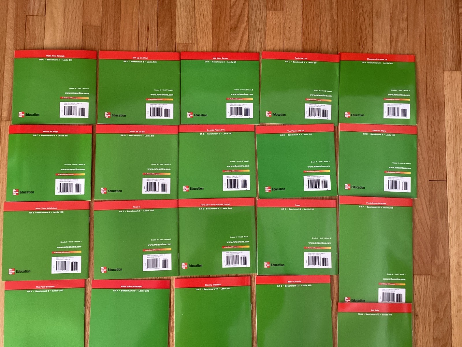 MCGRAW HILL WONDERS LEVELED READERS / GRADE-K / BEYOND / 30 BOOKS