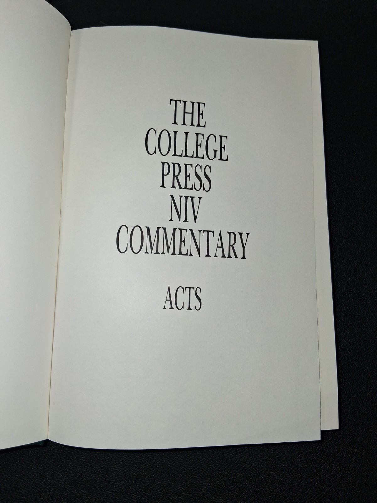 Acts (The College Press Niv Commentary) Hardcover Dennis Gaertner Dust Jacket HB