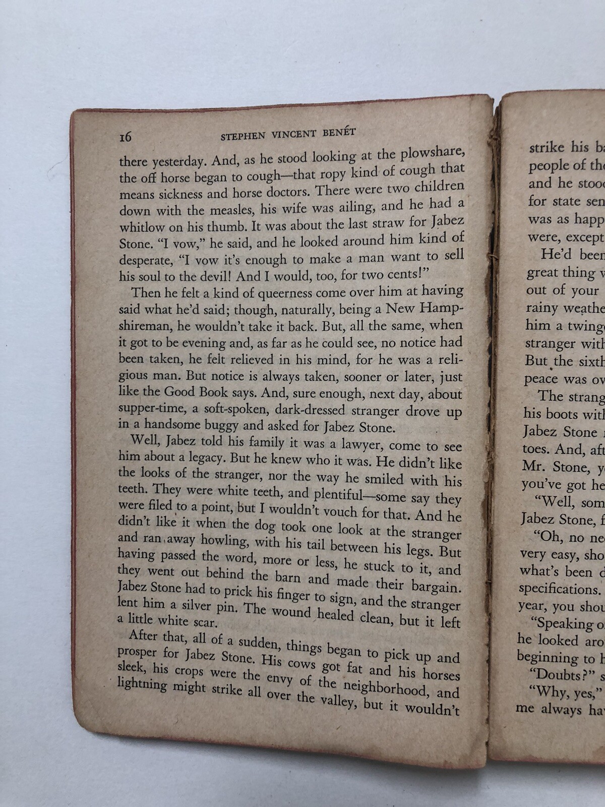 The Pocket Book of Short Stories – 440 Pages (8th Printing Nov. 1941, Paperback)