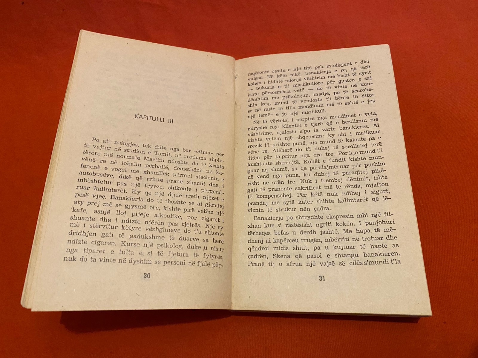 OLD ALBANIAN BOOK-KARUSELI-FATOS KONGOLI-ROMAN-1990-COMMUNISM-299 pages