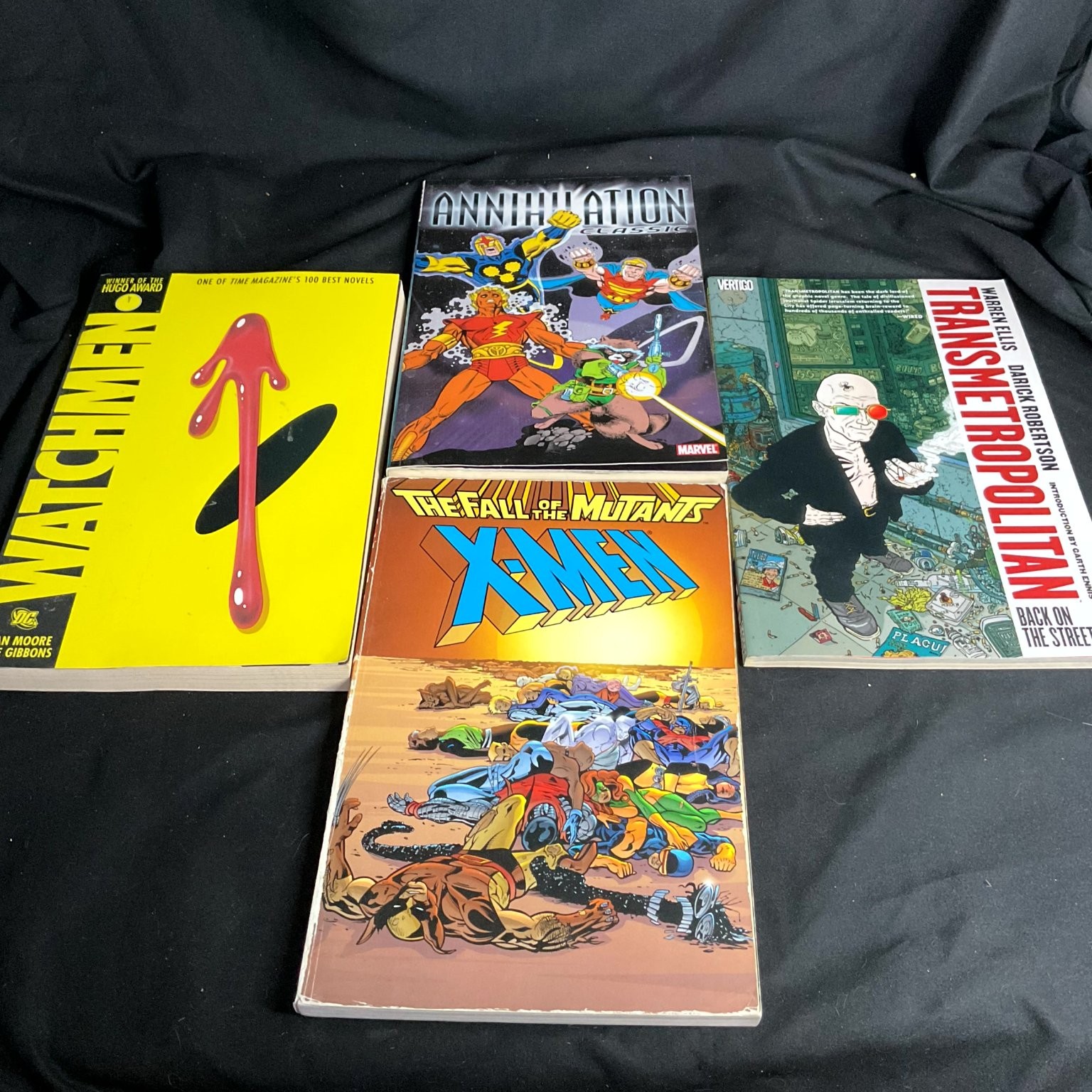 Lot of 4 Mixed Marvel DC Watchmen X-Men Alan Moore Dave Gibbons Hugo Comics