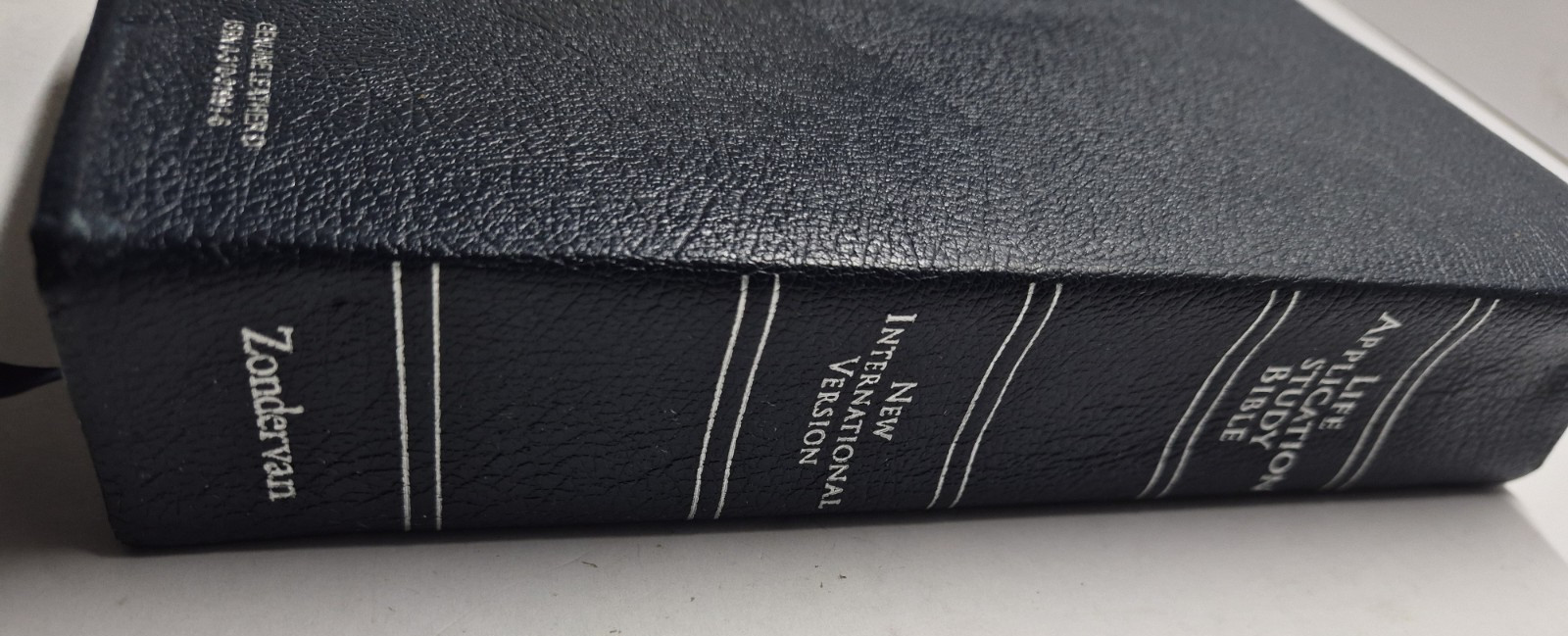 Zondervan Genuine Leather NIV Application Study Bible Navy Red Letter
