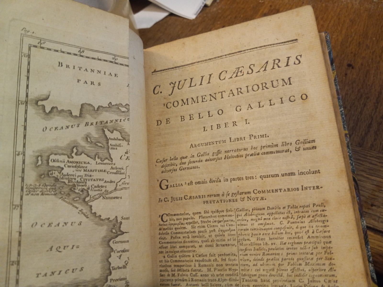1788 JULIUS CAESAR W/3 FOLDOUT MAPS & FOLDOUT ILLUSTRATION! NICELY REBOUND!