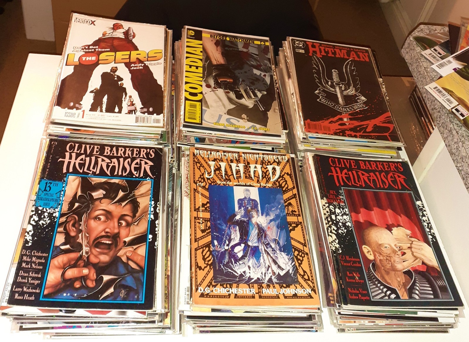 306x Huge COMICS lot 1980s 2000s Hellraiser Elektra Star Wars Hulk Vertigo Epic
