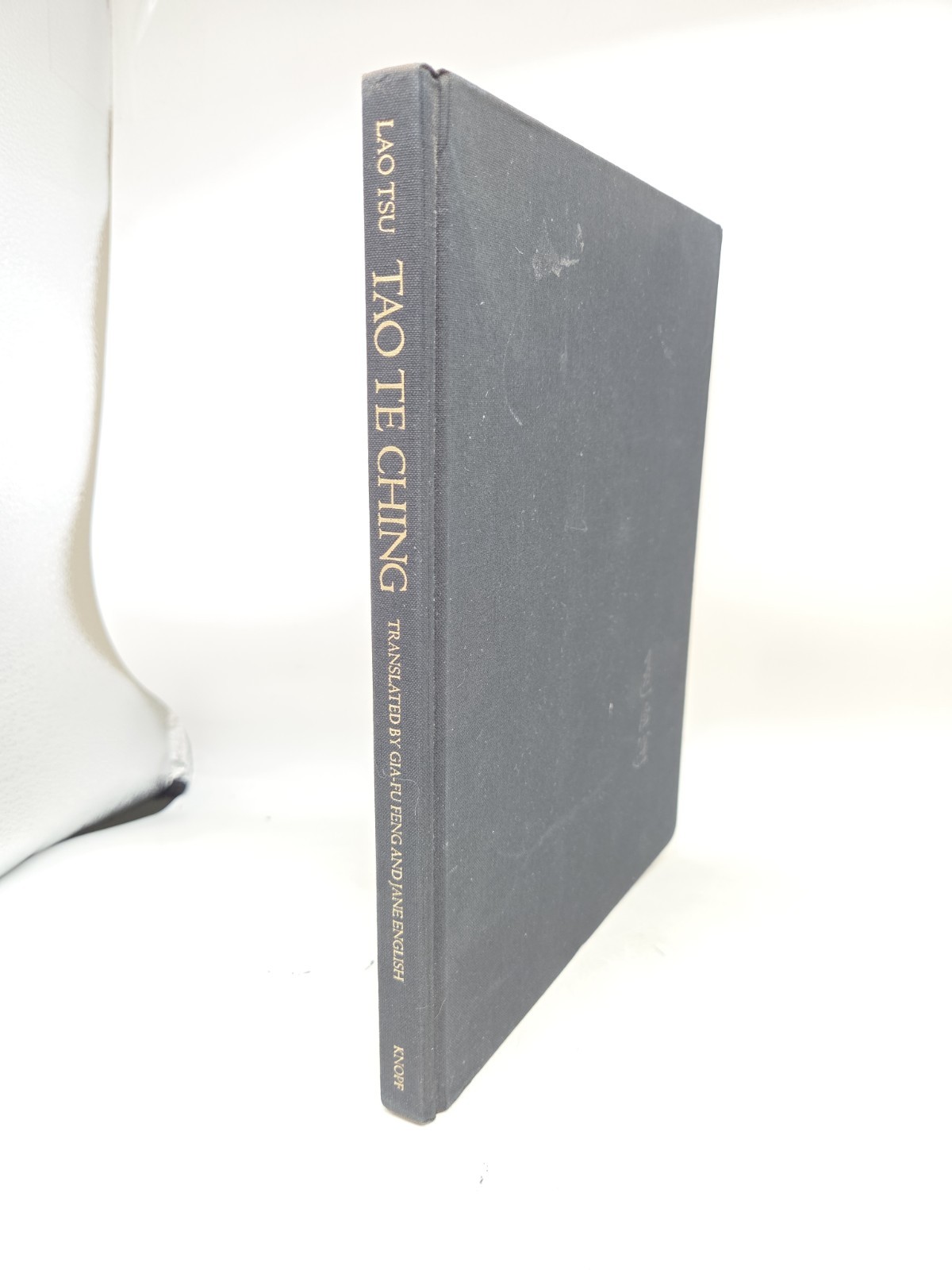Tao Te Ching (English and Chinese Edition) (1st Ed) – ACCEPTABLE – NO DJ