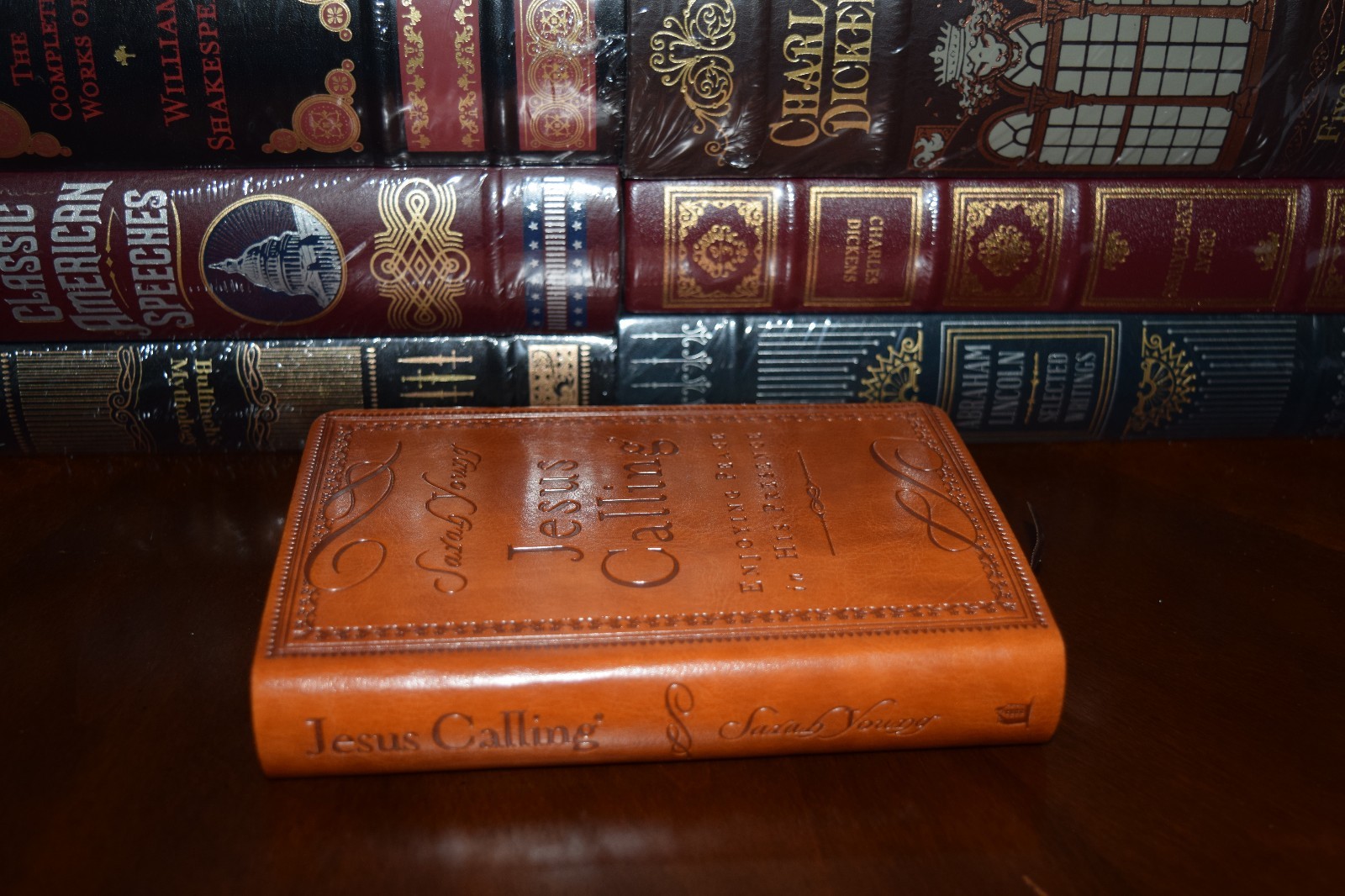 Jesus Calling by Sarah Young Peace Brand New Deluxe Soft Leather Bound Edition