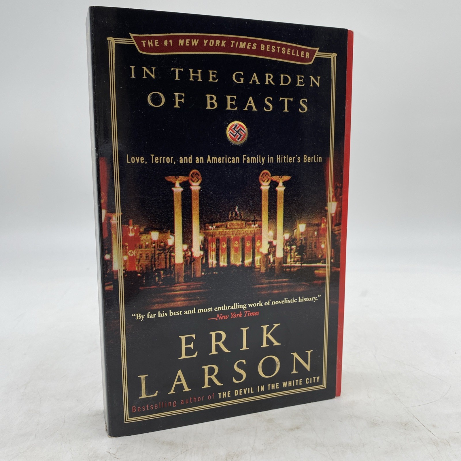 Erik Larson Lot of 5 Trade Paperback Historical Non-Fiction Books