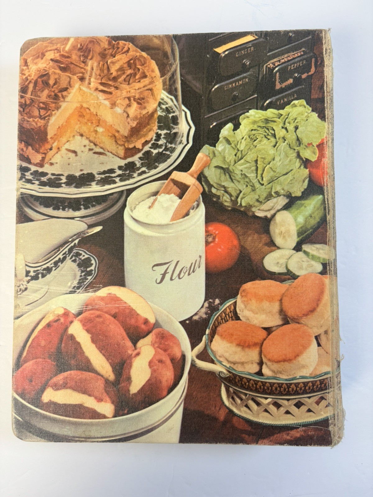 Betty Crocker’s Picture 5-Ring BINDER Cook Book Revised & Enlarged 1956 USA