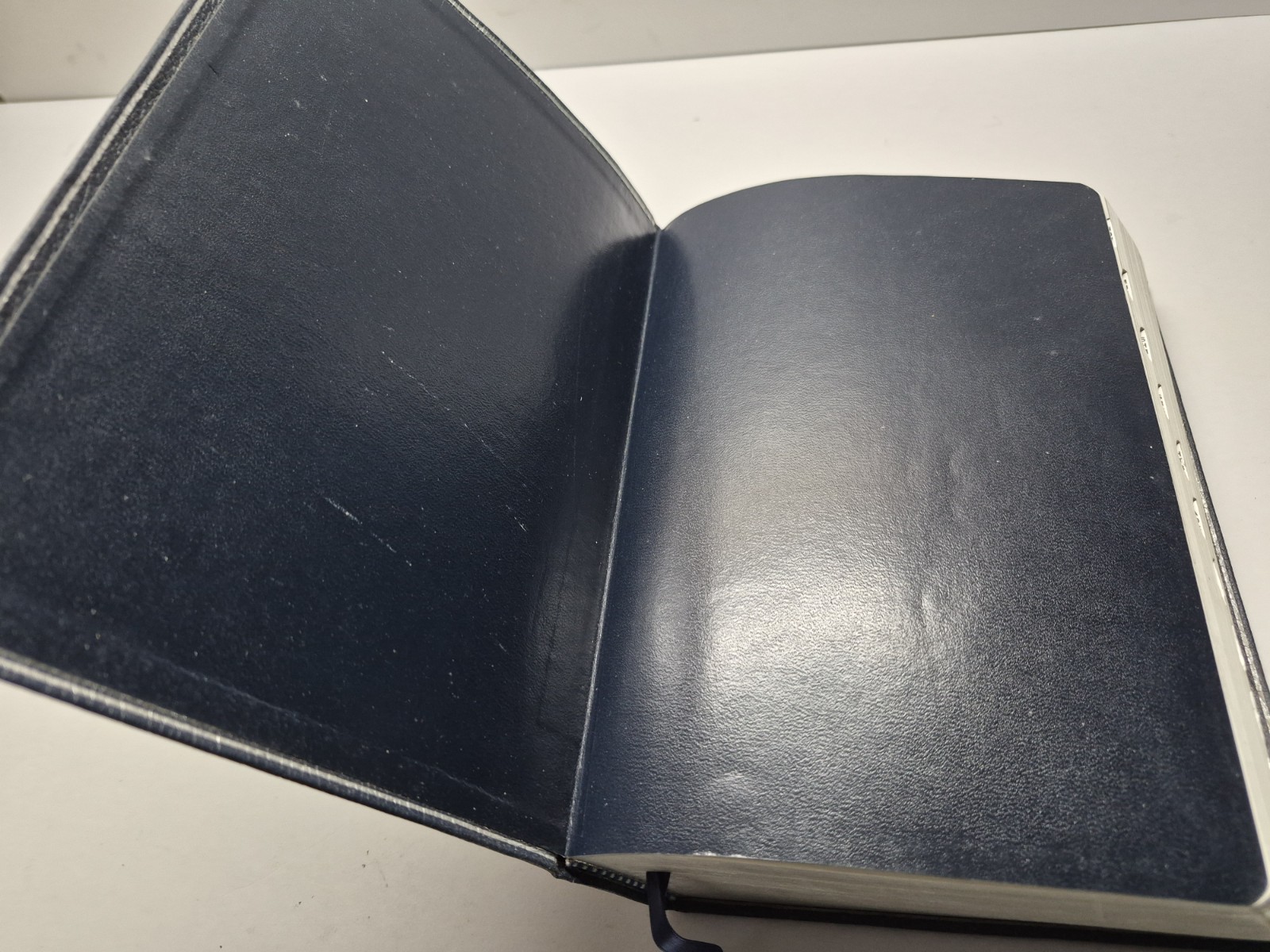 Zondervan Genuine Leather NIV Application Study Bible Navy Red Letter