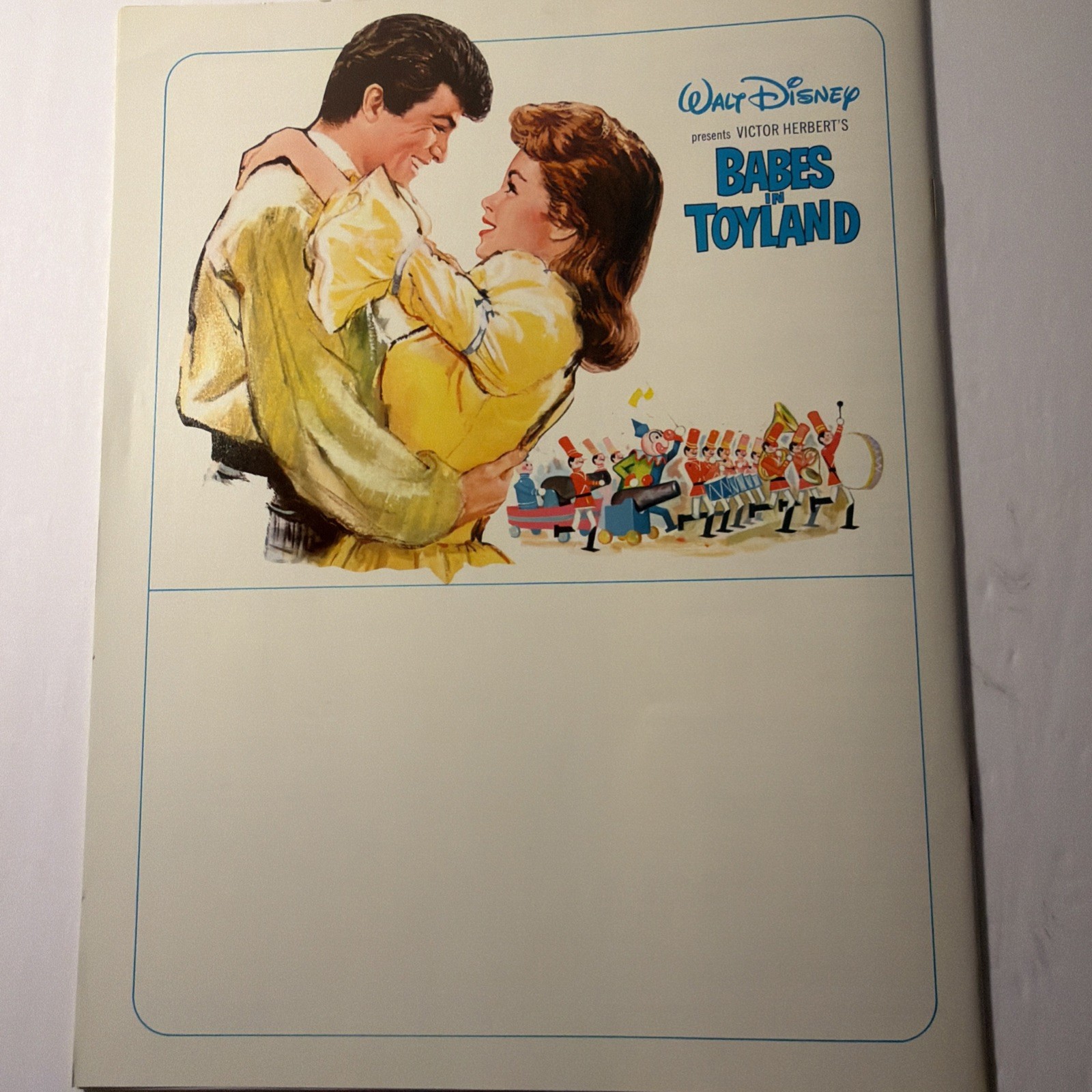Walt Disney 1971-1972 Original Catalog 16mm Films For Rental Movie Magazine