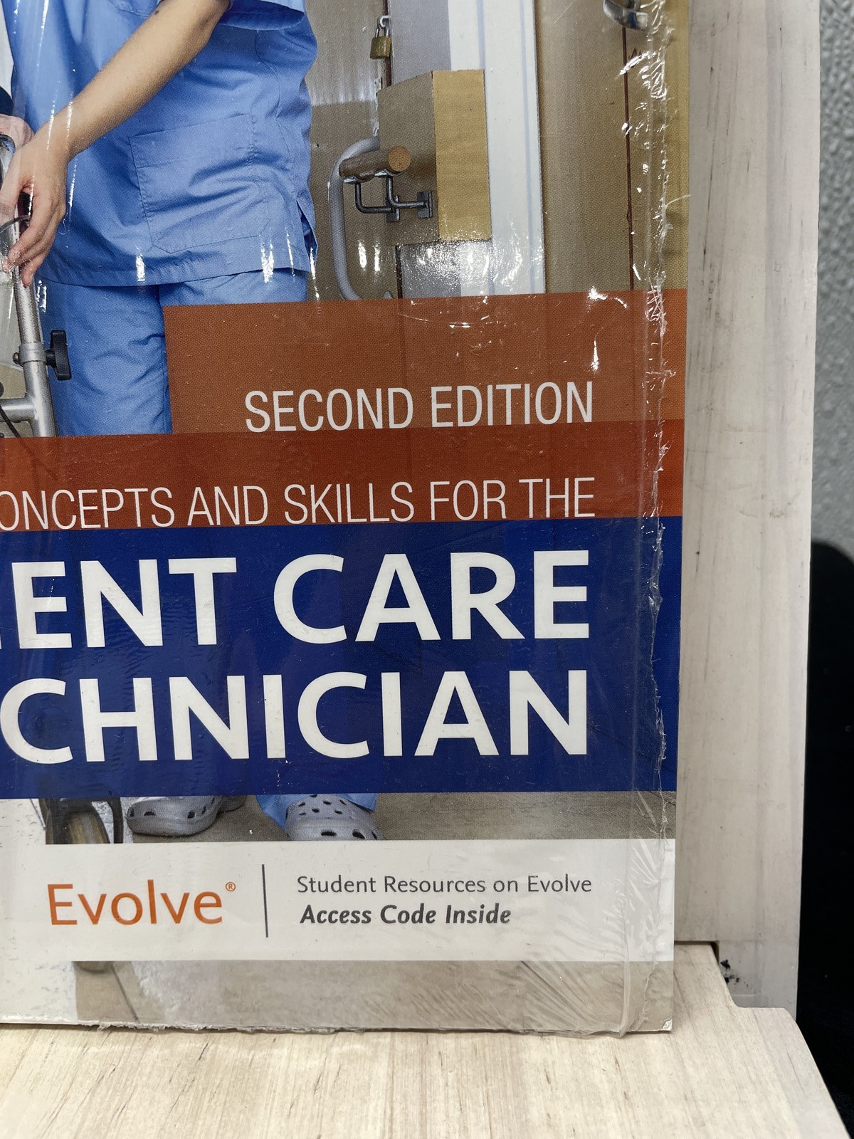 Fundamental Concepts and Skills for the Patient Care Technician 2E Elsevier PB