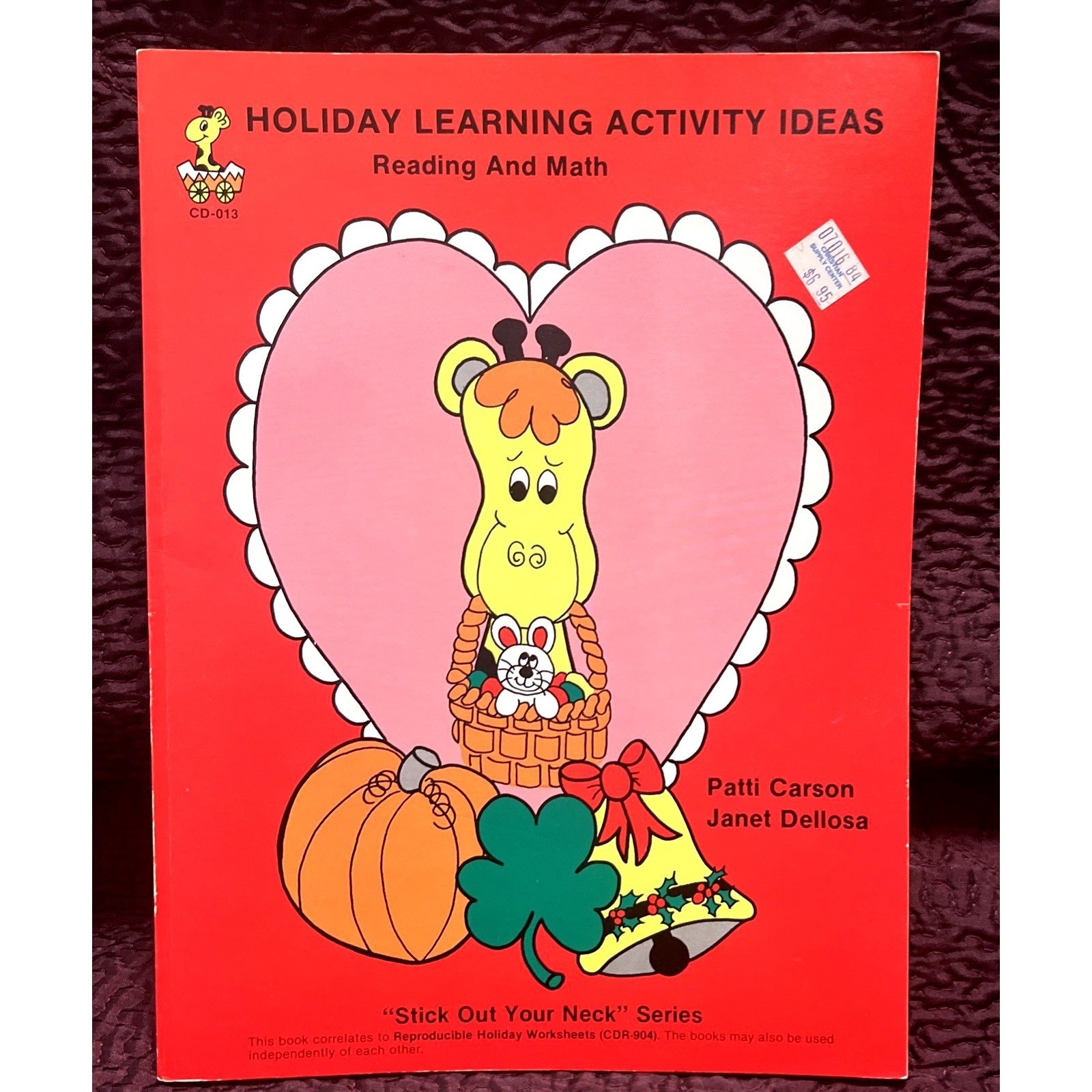 CD-013 holiday Learning Activity Ideas Reading Math Stick Out Your Neck 1979 New