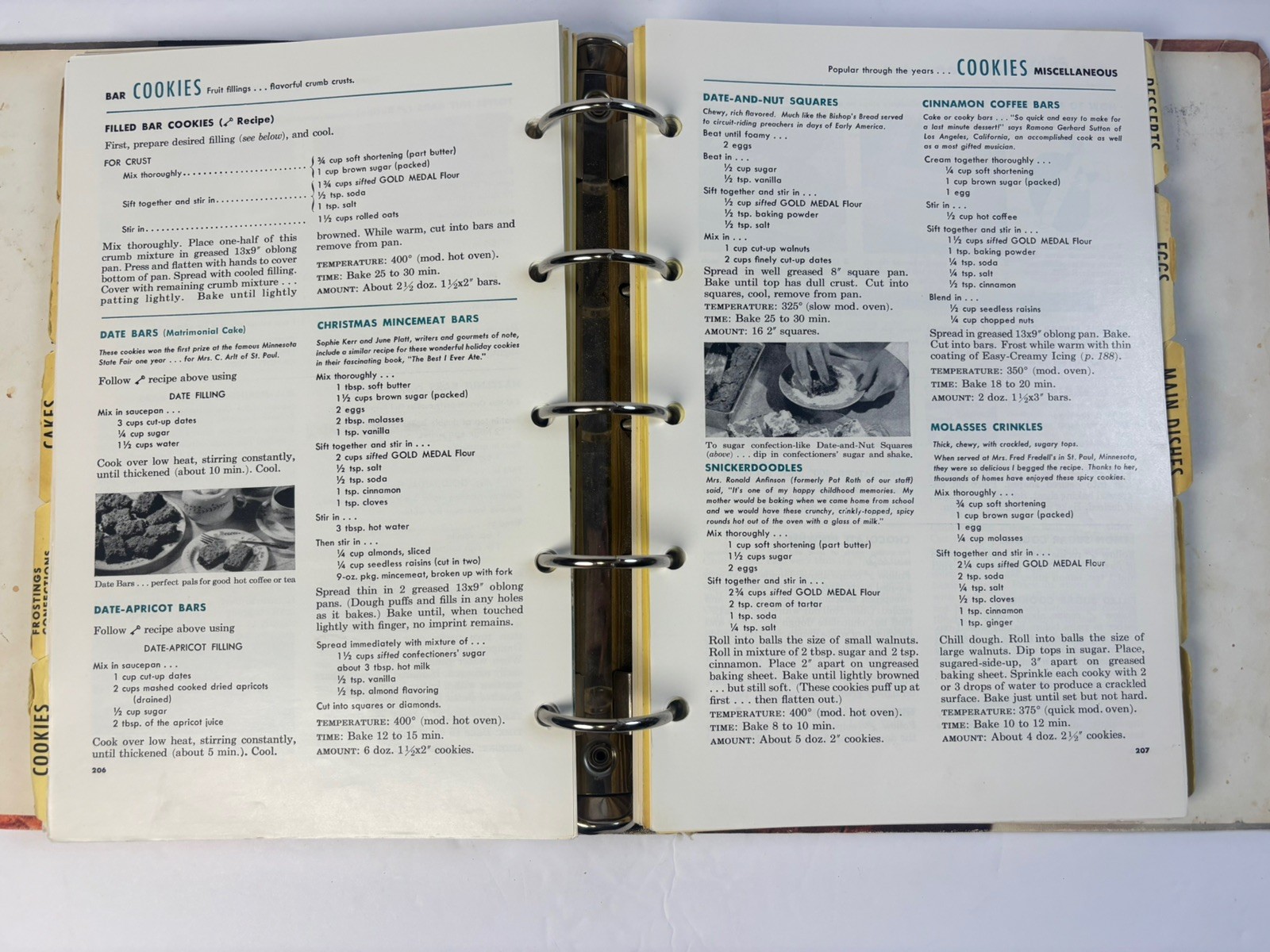 Betty Crocker’s Picture 5-Ring BINDER Cook Book Revised & Enlarged 1956 USA
