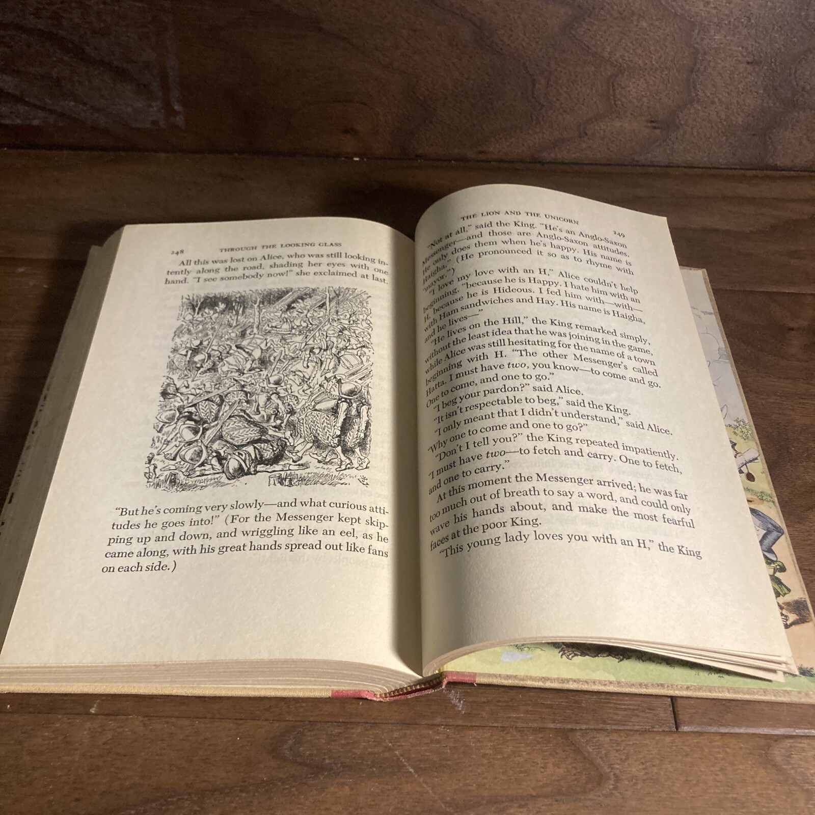 Alice in Wonderland & Through The Looking Glass Illustrated 1946 HC Book Carroll