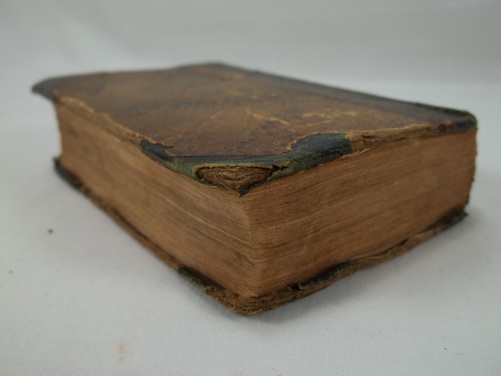 Bogatzy Golden Treasury For the Children of God 1799 Mini 431 Pages 4.24″ x 2.75