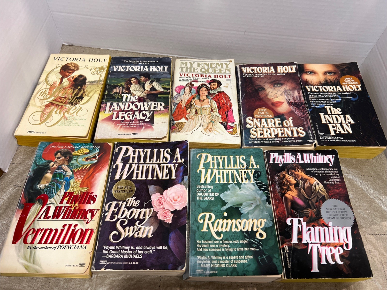 Phyllis Whitney Victoria Holt Lot Romantic Mystery Paperbacks Gothic Damsel VTG
