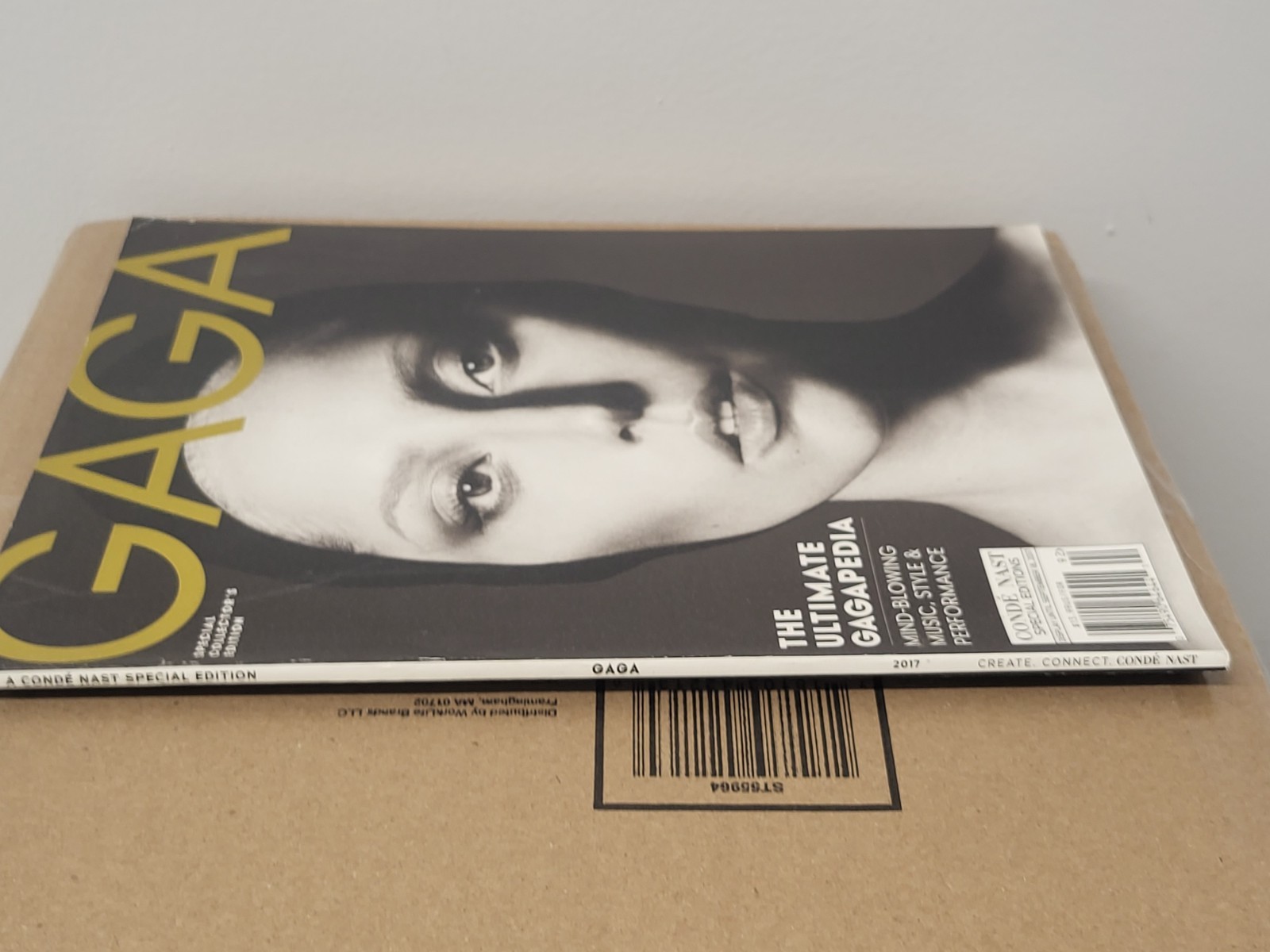 GAGA By The Editors Of Conde Nast & Vanity Fair 2018 Unread Newsstand Monster