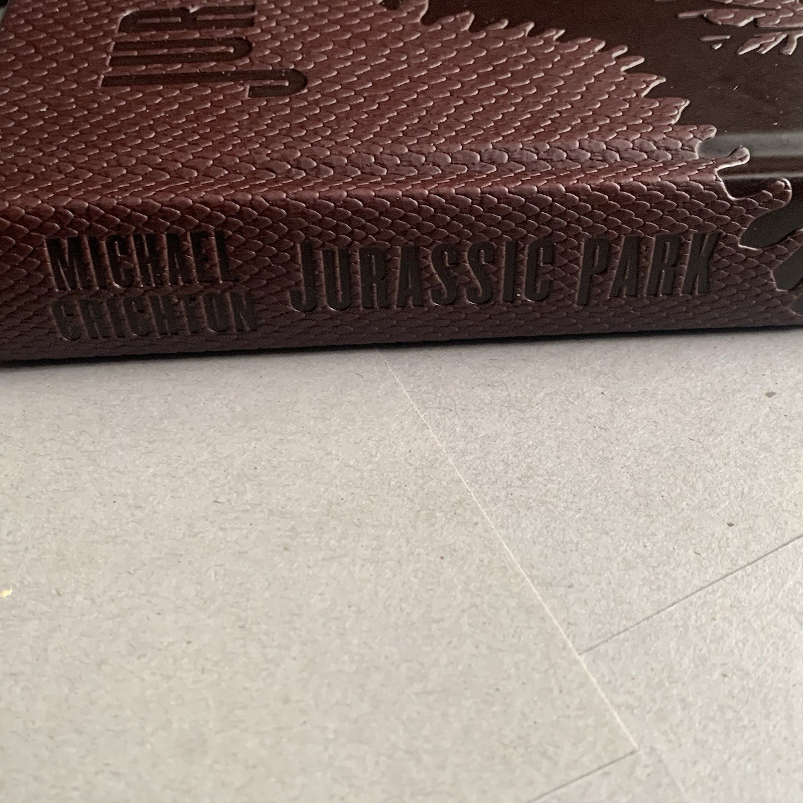 Jurassic Park By Michael Crichton Deluxe Faux Leather Dinosaur Skin Edition New
