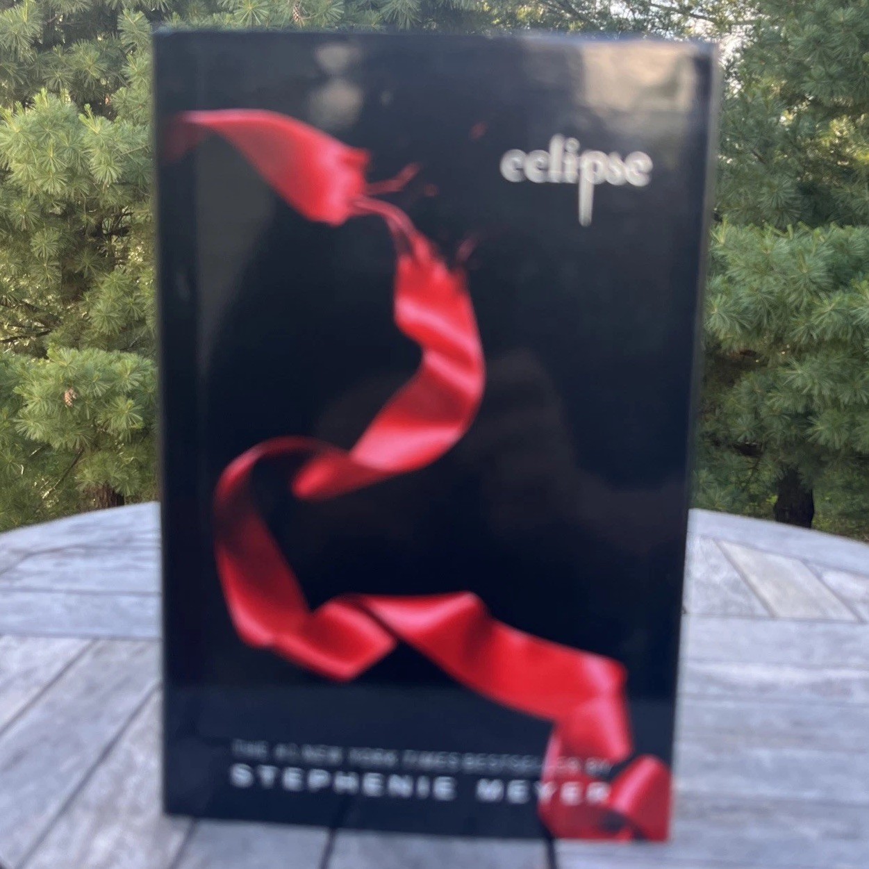 The Twilight Saga Complete 4-Book Box Set by Stephenie Meyer – MT Books Edition