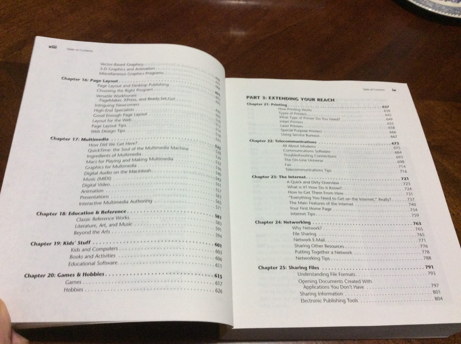 The Macintosh Bible by Jeremy Judson 6th Edition 991 Pages!! (1996, Paperback)