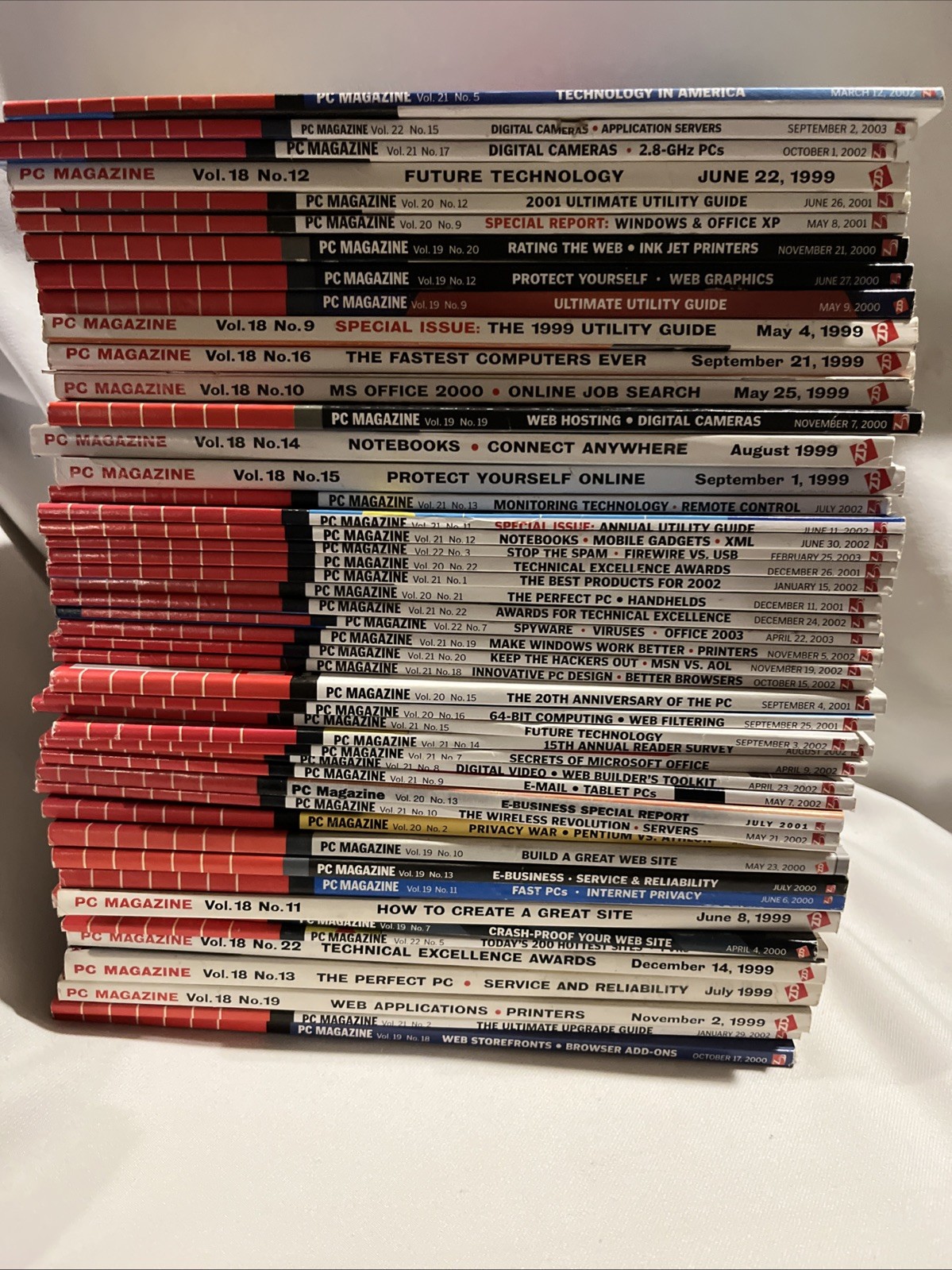PC Magazine Lot of 48 Computer Magazine Multi Years 1999-2001