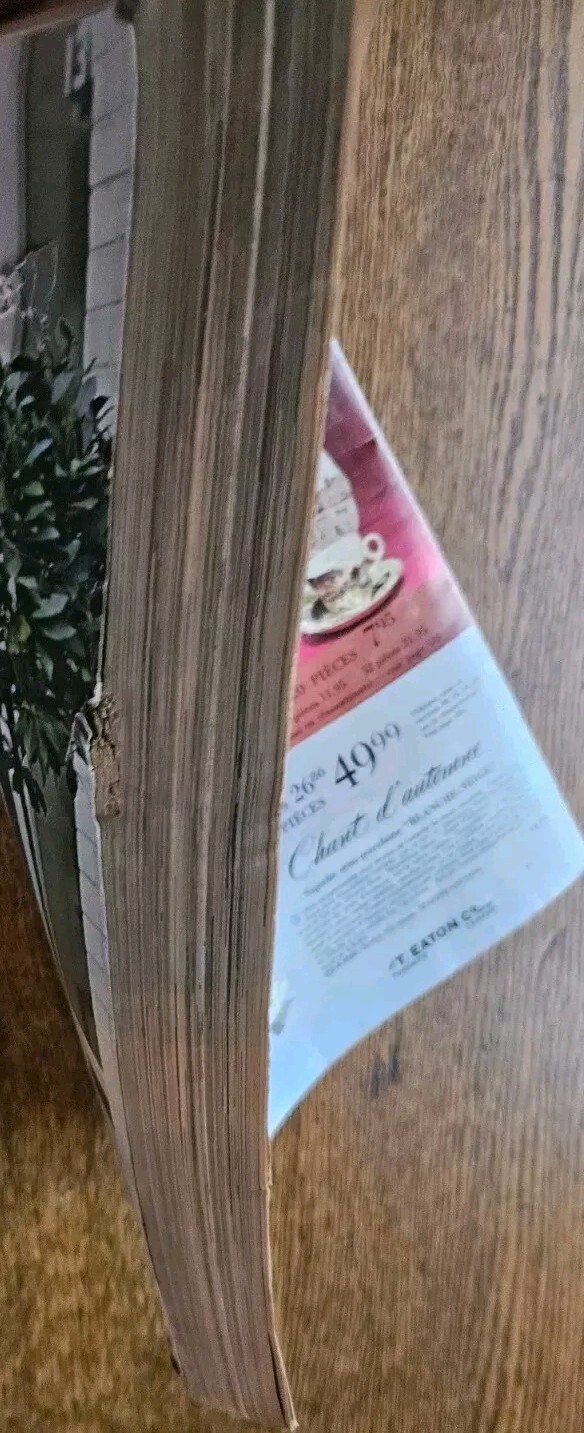 Vintage 1963 Eaton French Catalog 428 pages