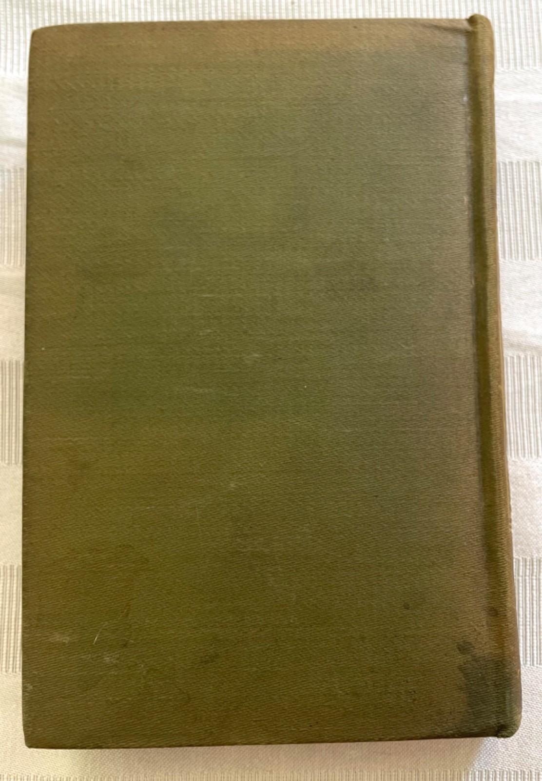 Elizabeth Gaskell, Cranford illustrated by Hugh Thomson