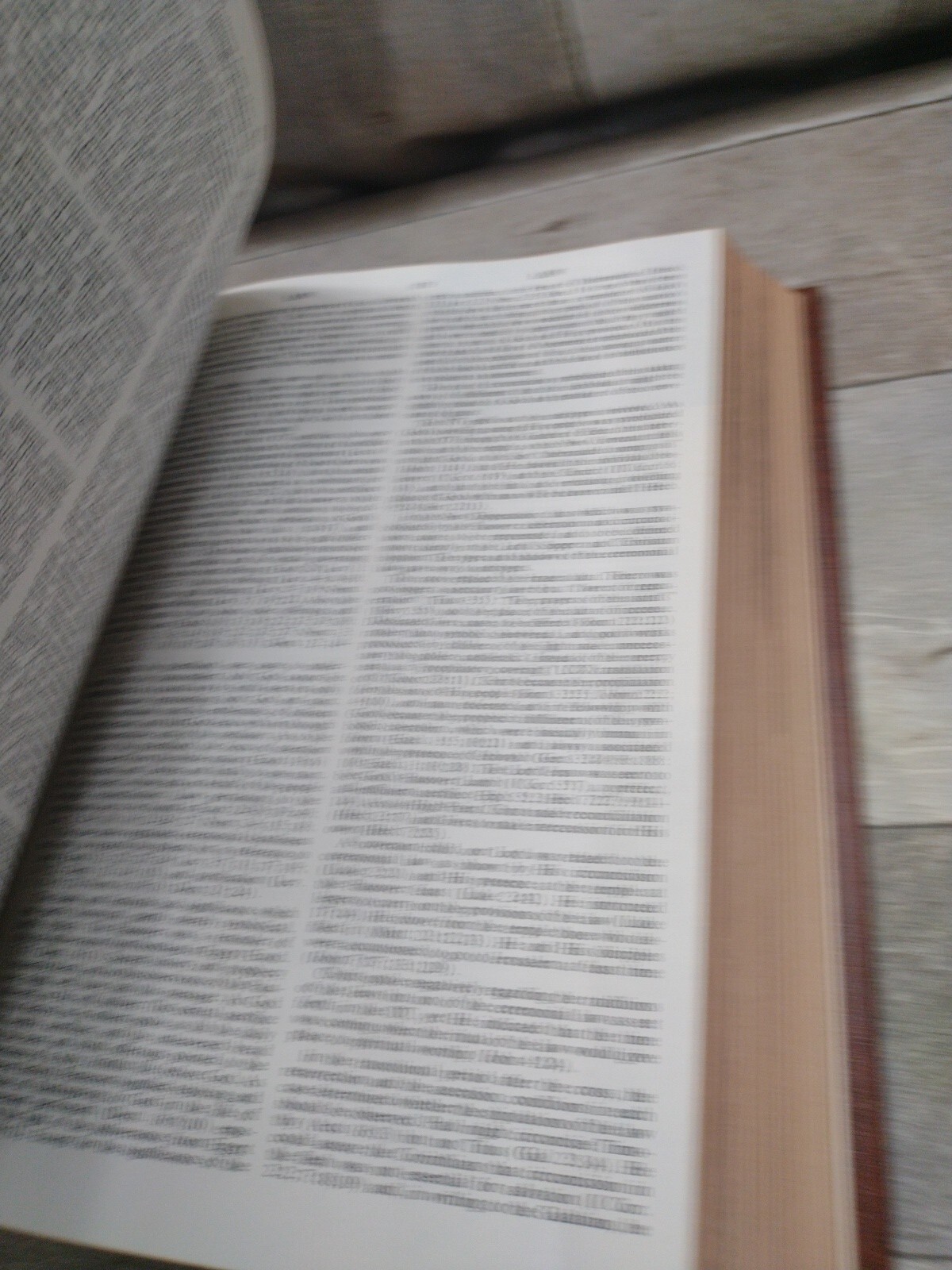 1973 book Pictorial BIBLE DICTIONARY 900+ pages w/ many b/w photos +color atlas