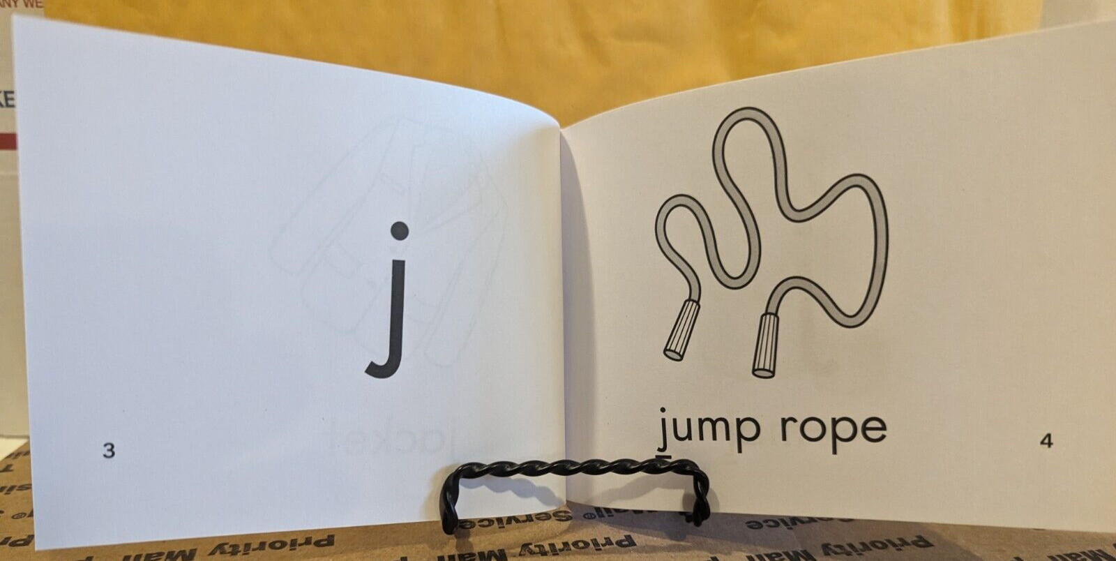 Fountas & Pinnell Leveled Literacy Intervention Alphabet Book Set A to Z