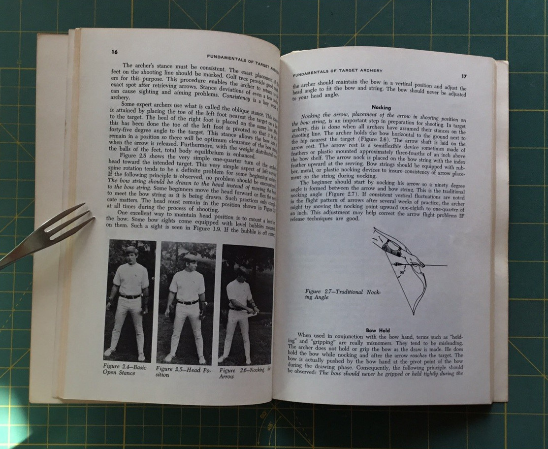 ARCHERY Wayne C.McKinney Second Edition 1973, 58 pages, Brown Physical Education