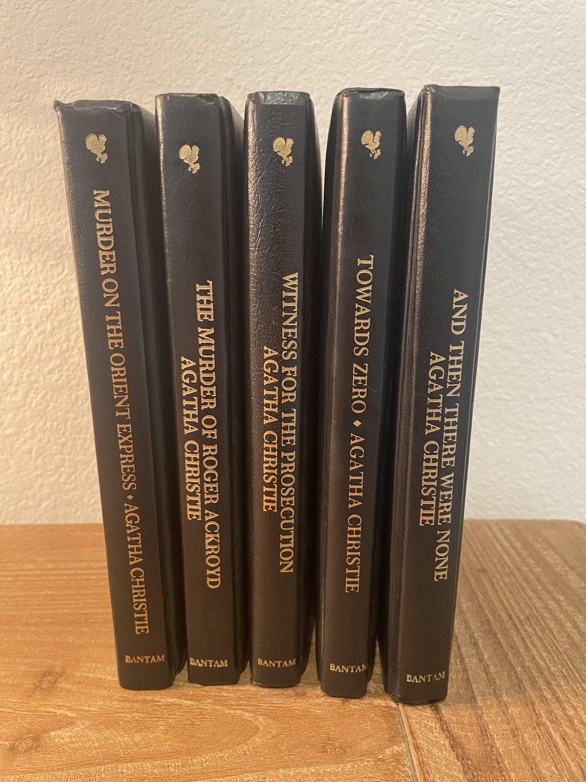 AGATHA CHRISTIE Lot of 5 Books Bantam Leatherette – Popular titles