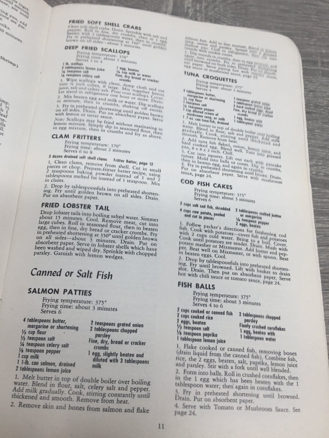 Sunbeam Cooker & Deep Fryer Cook-Guide 1952 Vintage Recipe Booklet Appliances