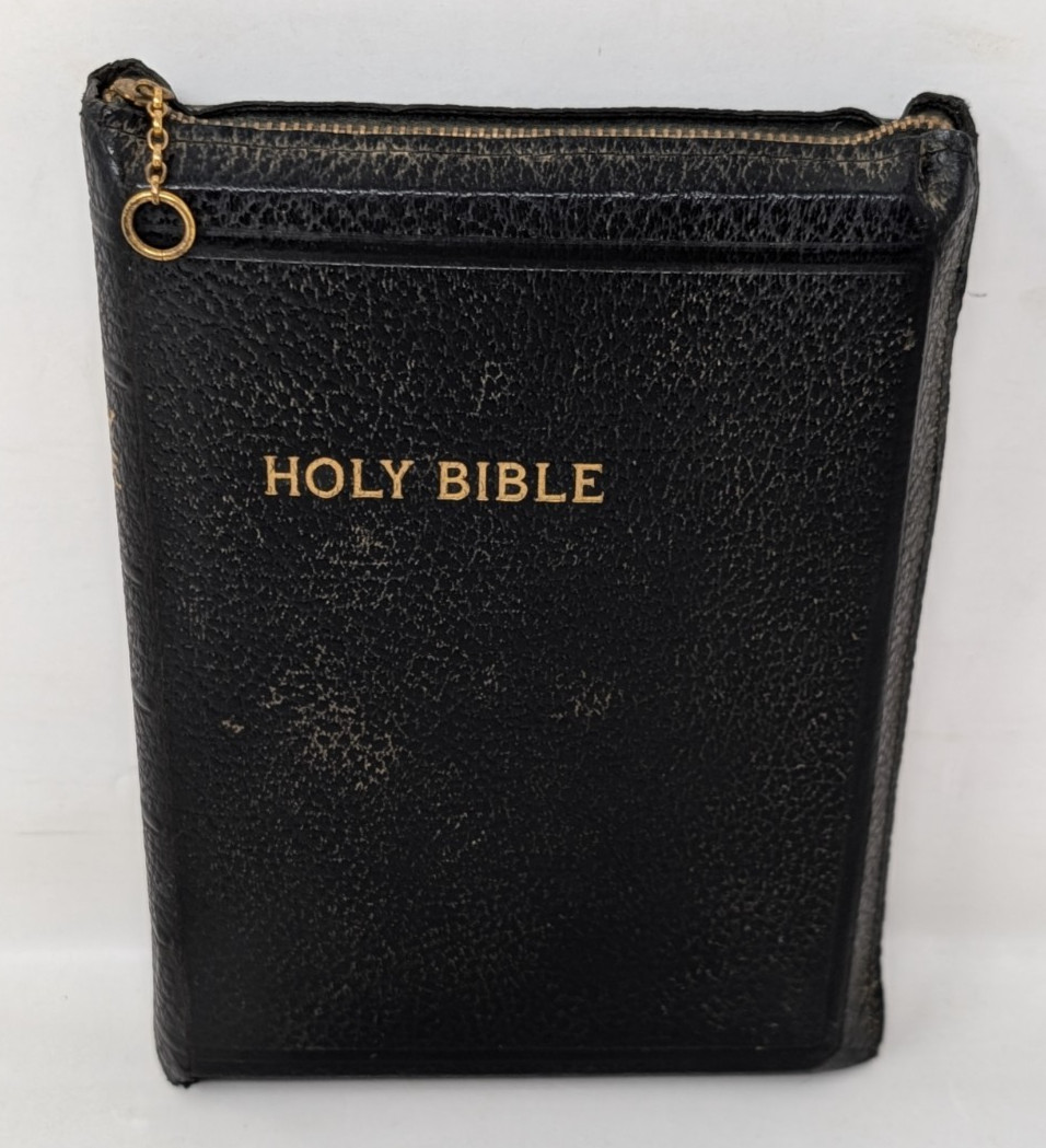 Vintage American Bible Society Holy Bible Leather Zip Zipper Maps 1961 50s 60s
