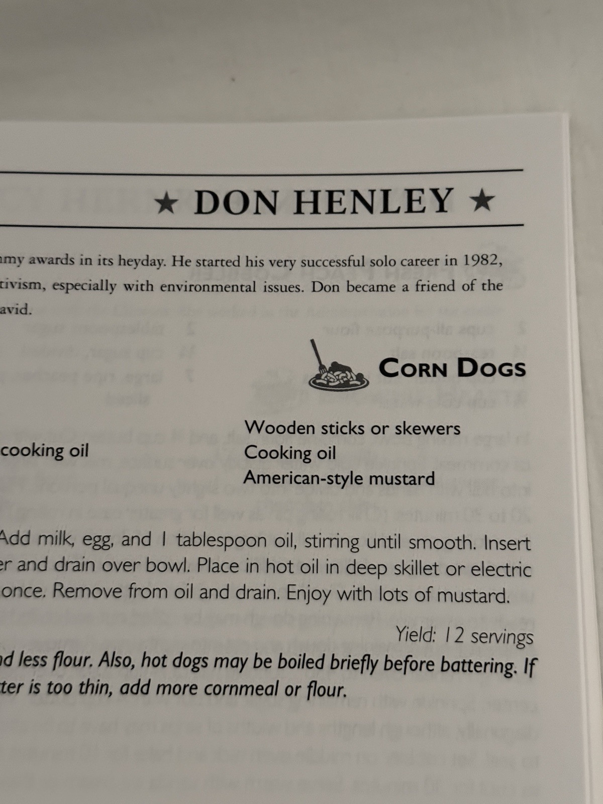 Cookbook Celebrity Cookbook 264 pages Illustrated Soft Cover President Clinton