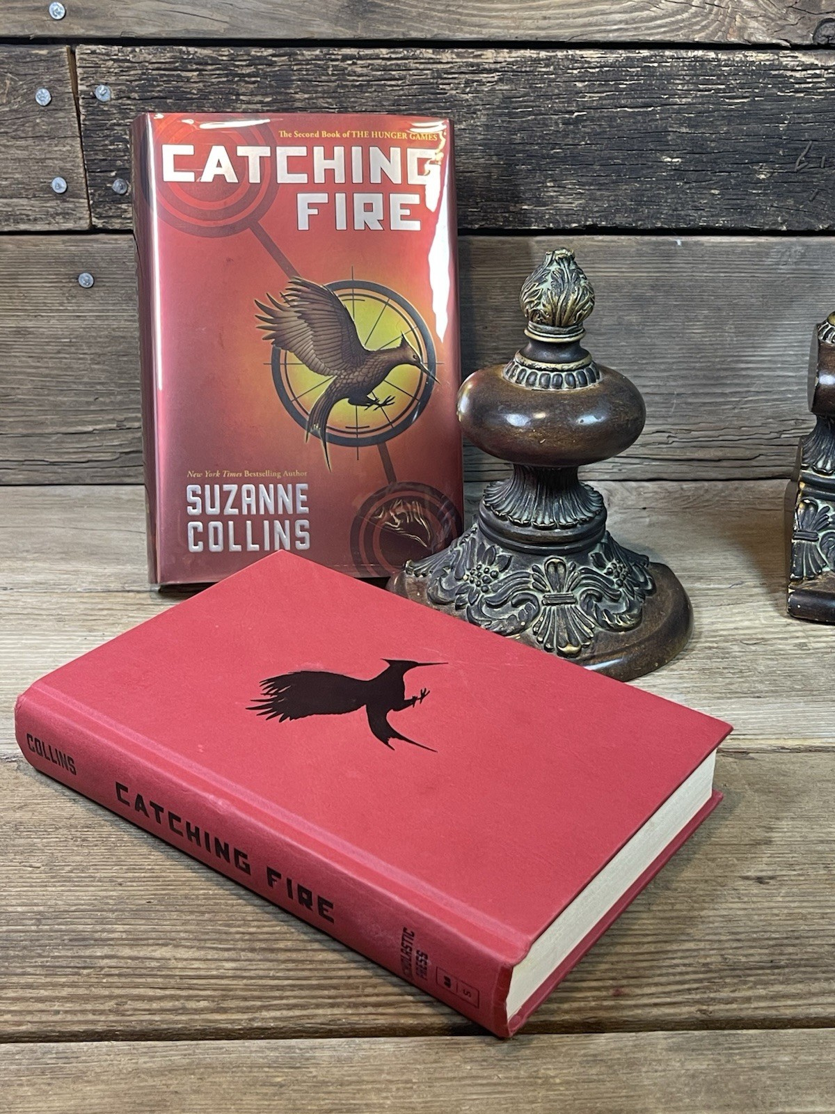 “Catching Fire” Suzanne Collins, 1st Edition First Printing 2009 HC Like New