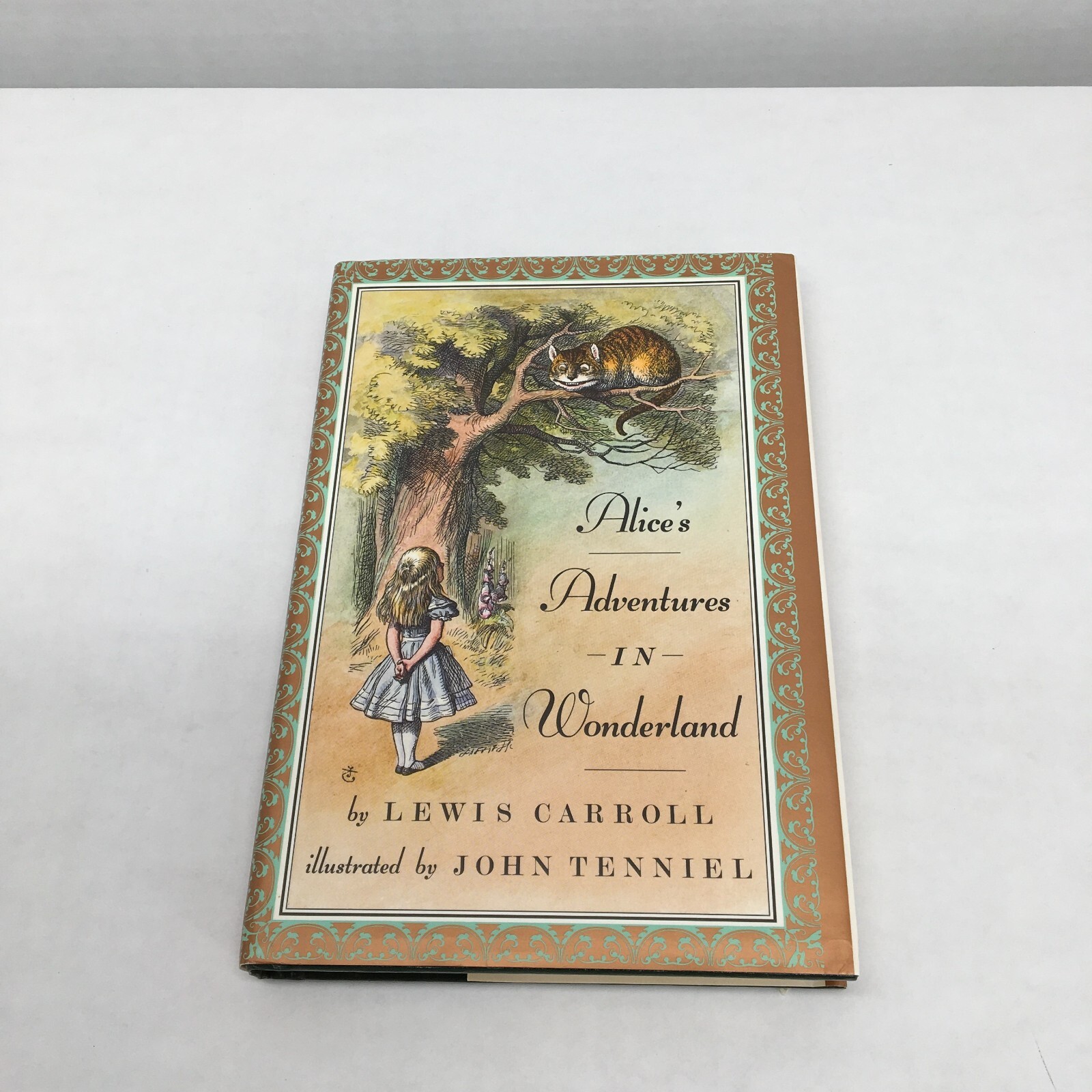 Alice’s Adventures in Wonderland & Through the Looking Glass, Lewis Carroll Set