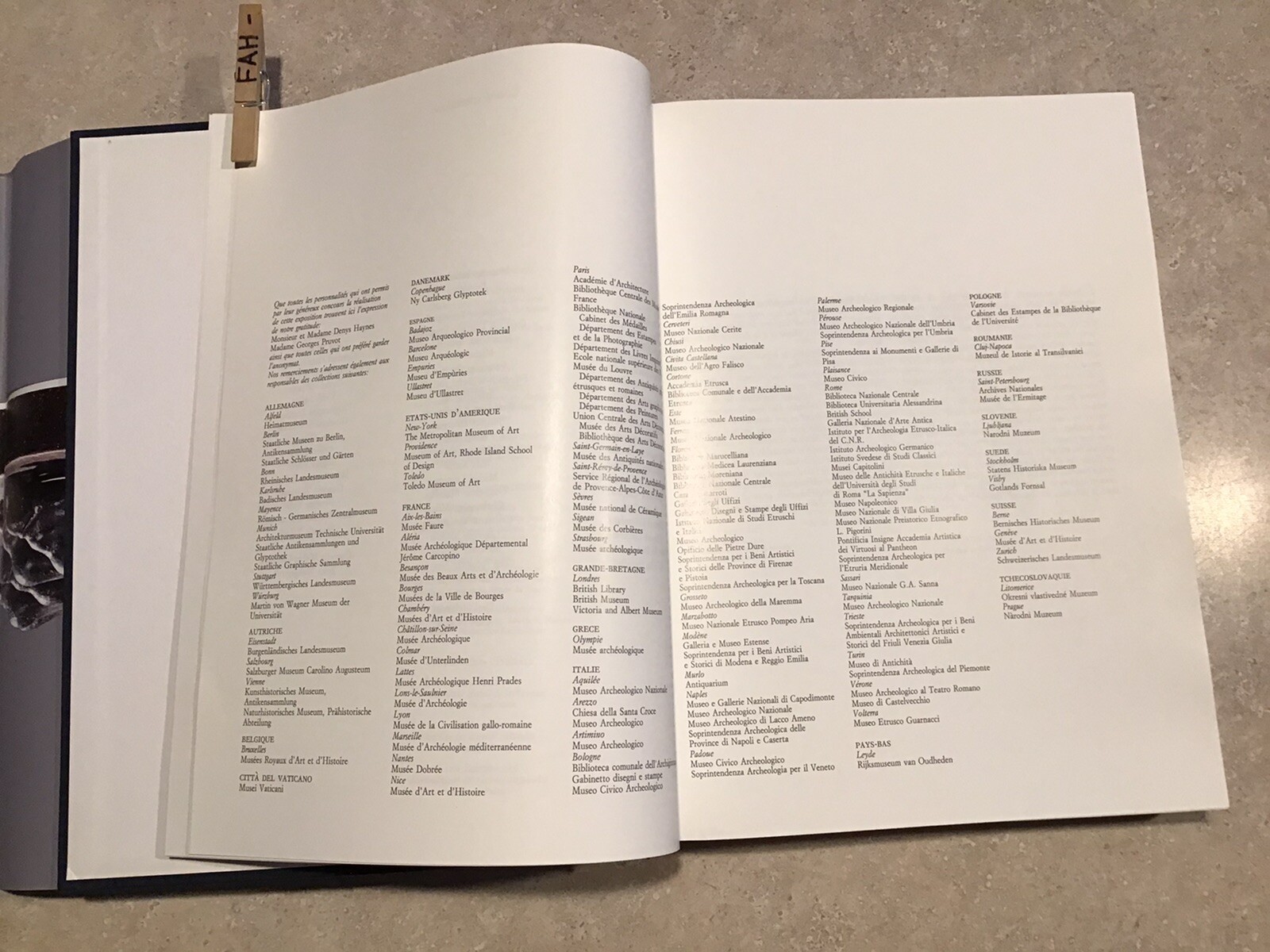 Les Etrusques E T L’Eroupe 1992 Book