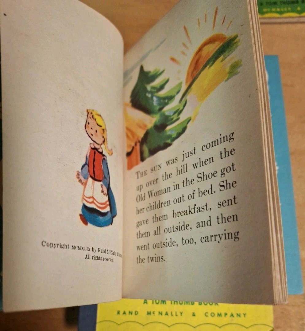 ANTQ Tom Thumb Books Rand McNally Lot 1943 1949 Nursery Rhymes Linen Dog Hankies