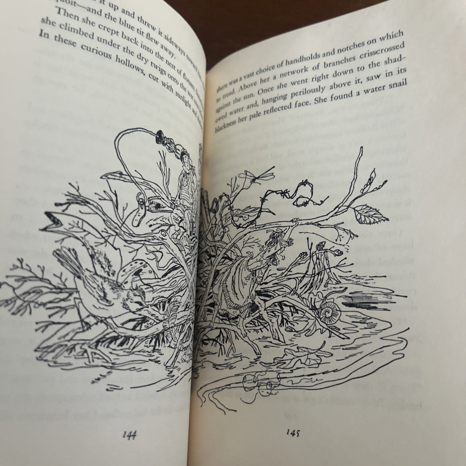 THE BORROWERS AFLOAT by Mary Norton. illus Beth Joe Krush 1959 HCDJ. 1st Edn VG